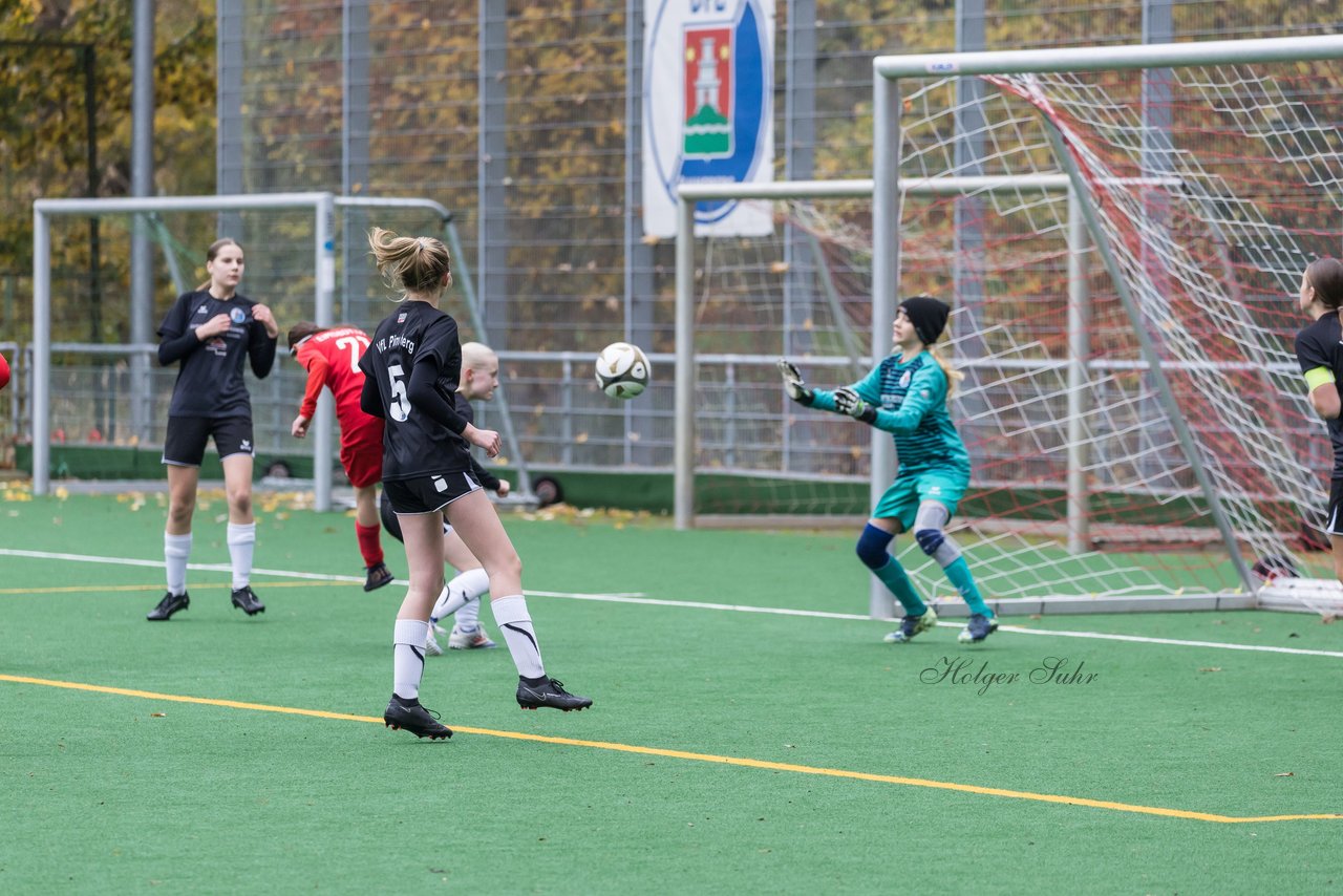 Bild 147 - wCJ VfL Pinneberg - Eimsbuettler TV : Ergebnis: 0:3